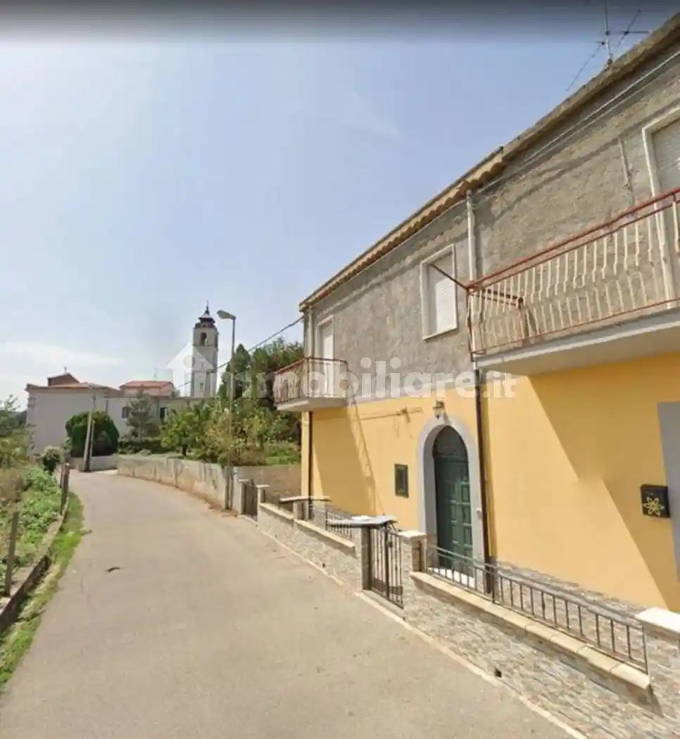 Appartamento in vendita a Naso