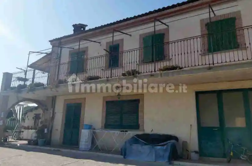 Villa in vendita a Acquaviva Picena