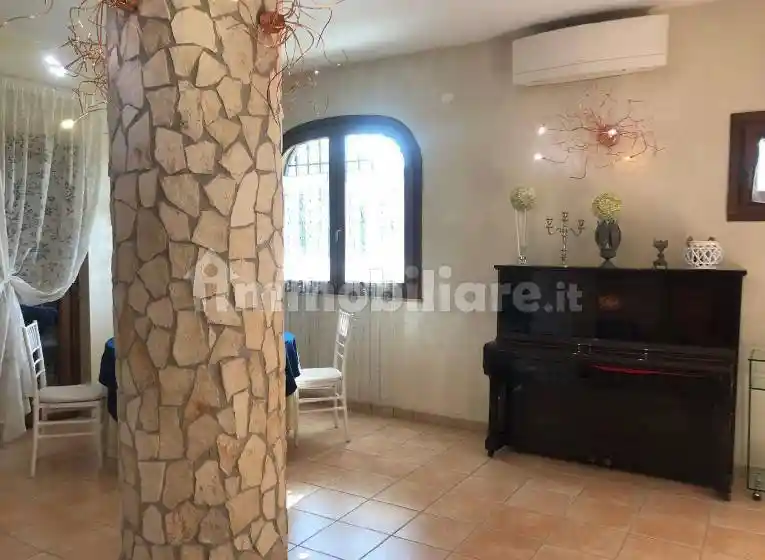 Villa in vendita a Roma