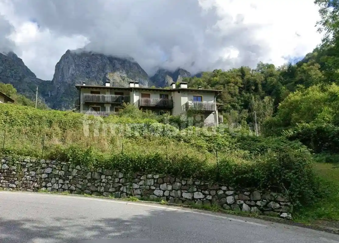 Appartamento in vendita a Lozio