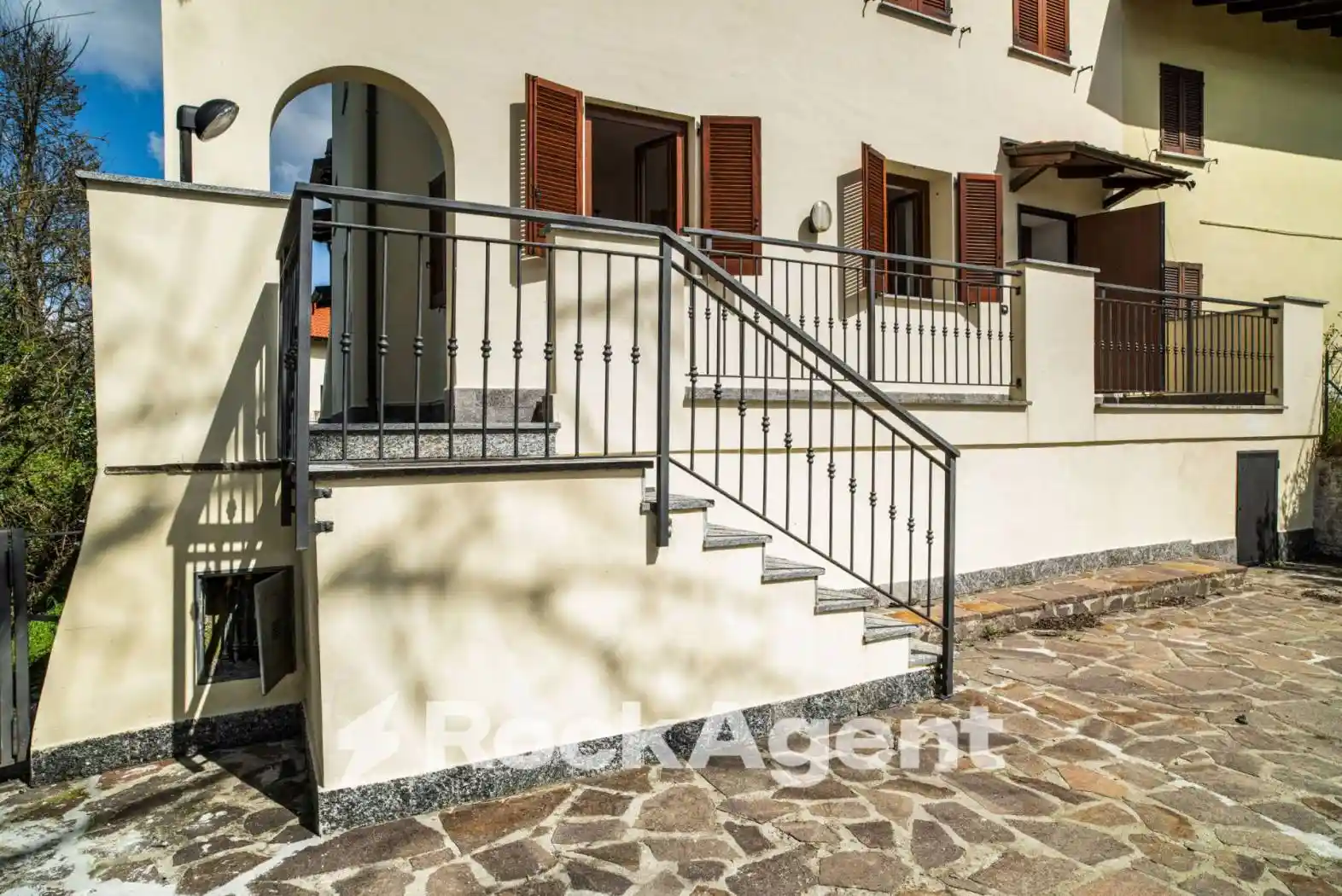 Appartamento in vendita a Montesegale