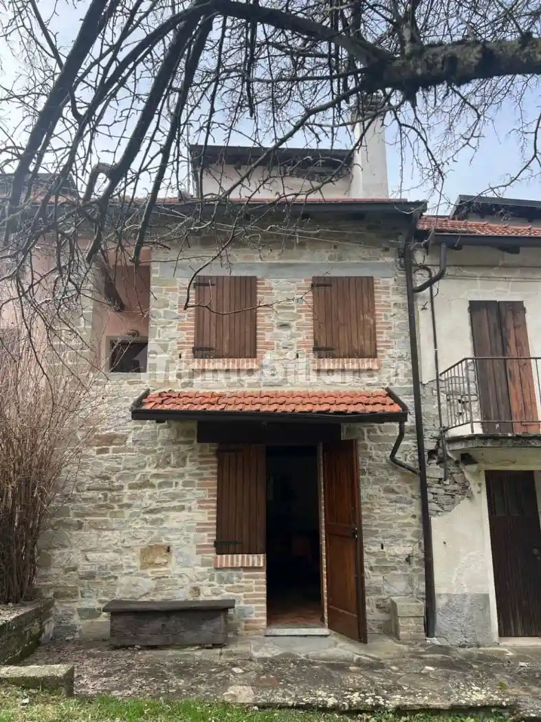 Rustico - Casale in vendita a Corniglio