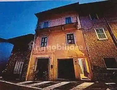 Appartamento in vendita a Pontida