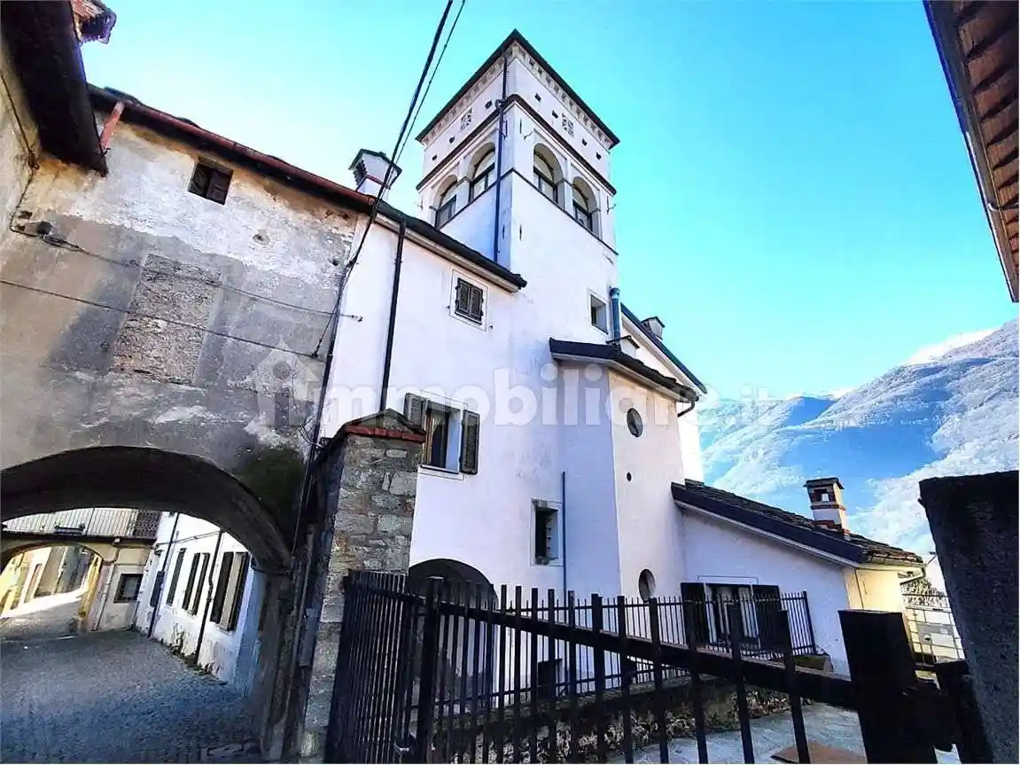 Appartamento in vendita a Settimo Vittone