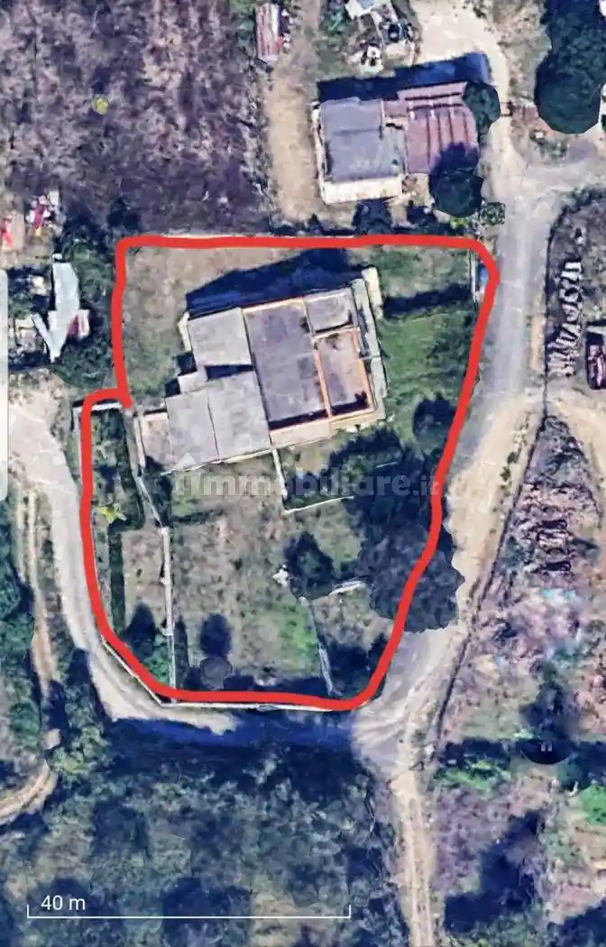 Palazzo - Edificio in vendita a Pozzuoli