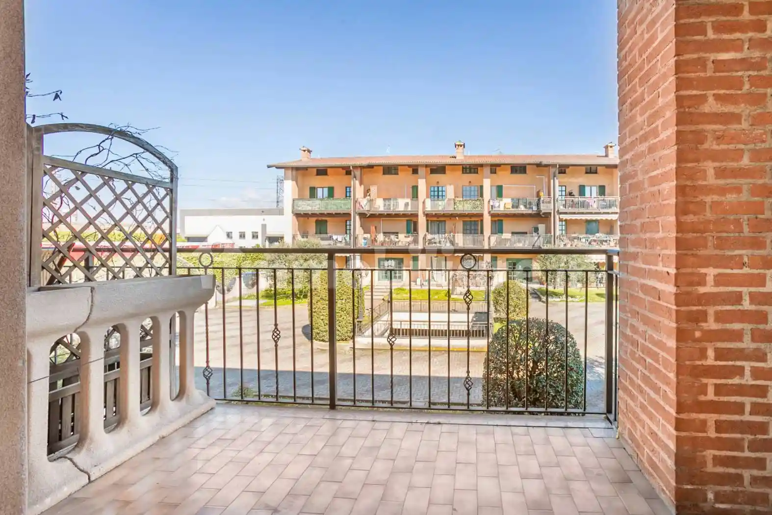 Appartamento in vendita a Levate