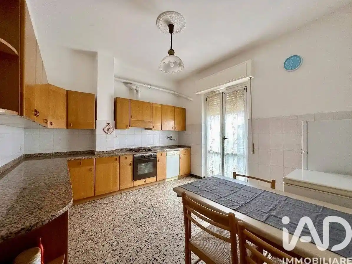 Appartamento in vendita a Imperia