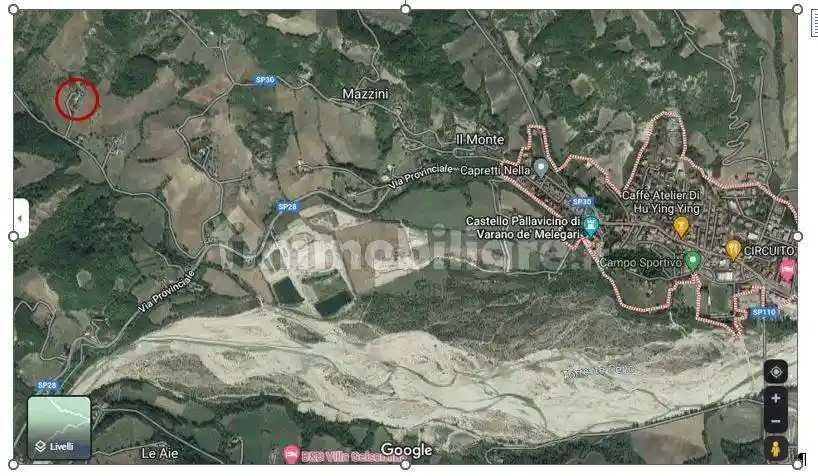 Rustico - Casale in vendita a Varano de' Melegari