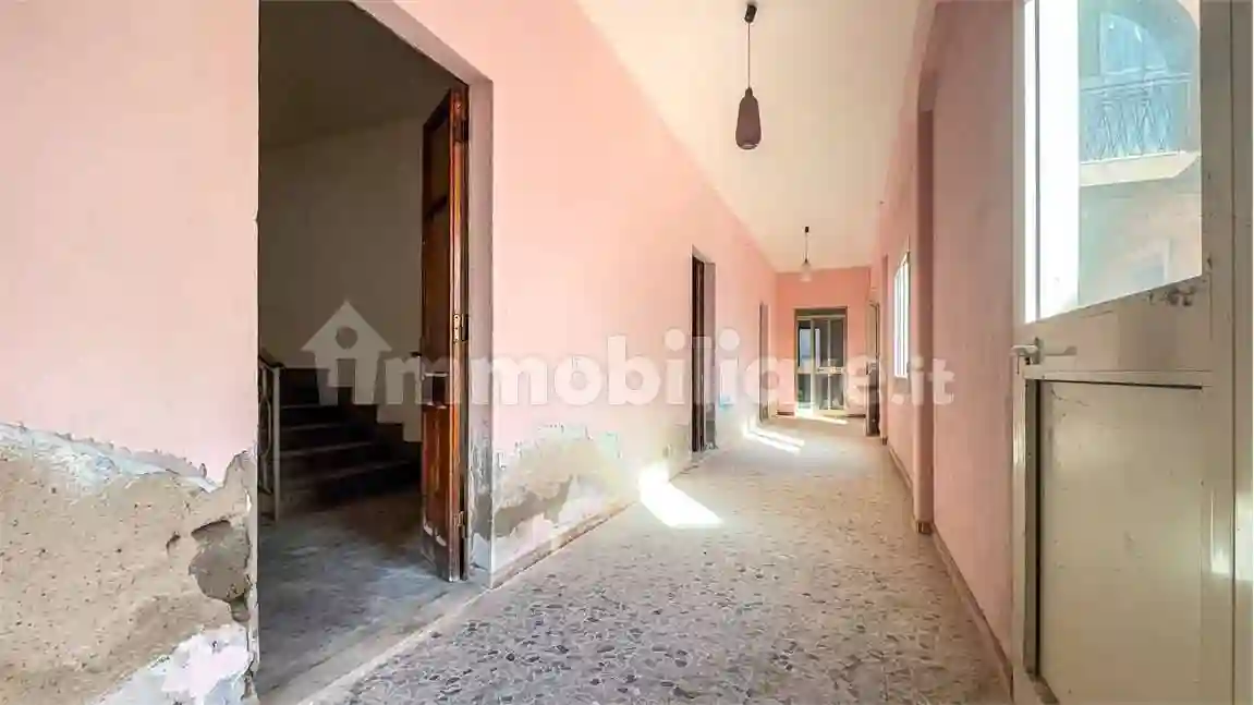 Palazzo - Edificio - foto 2