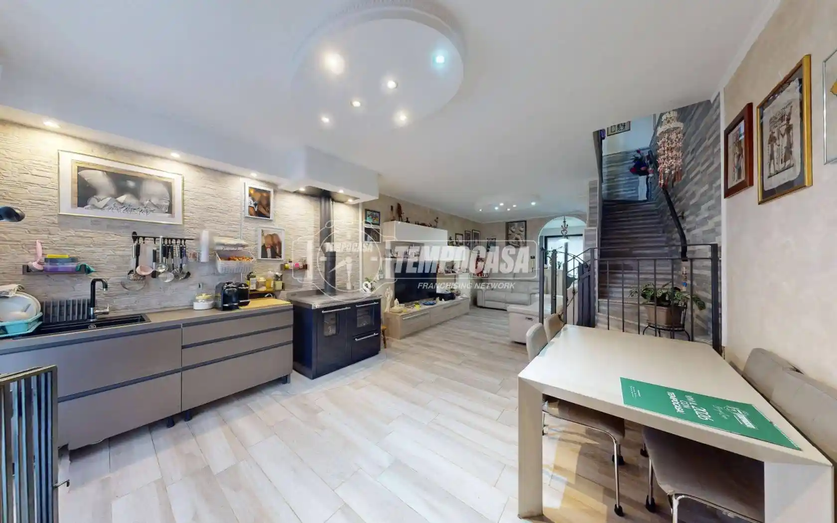 Villetta a schiera in vendita a Bizzarone