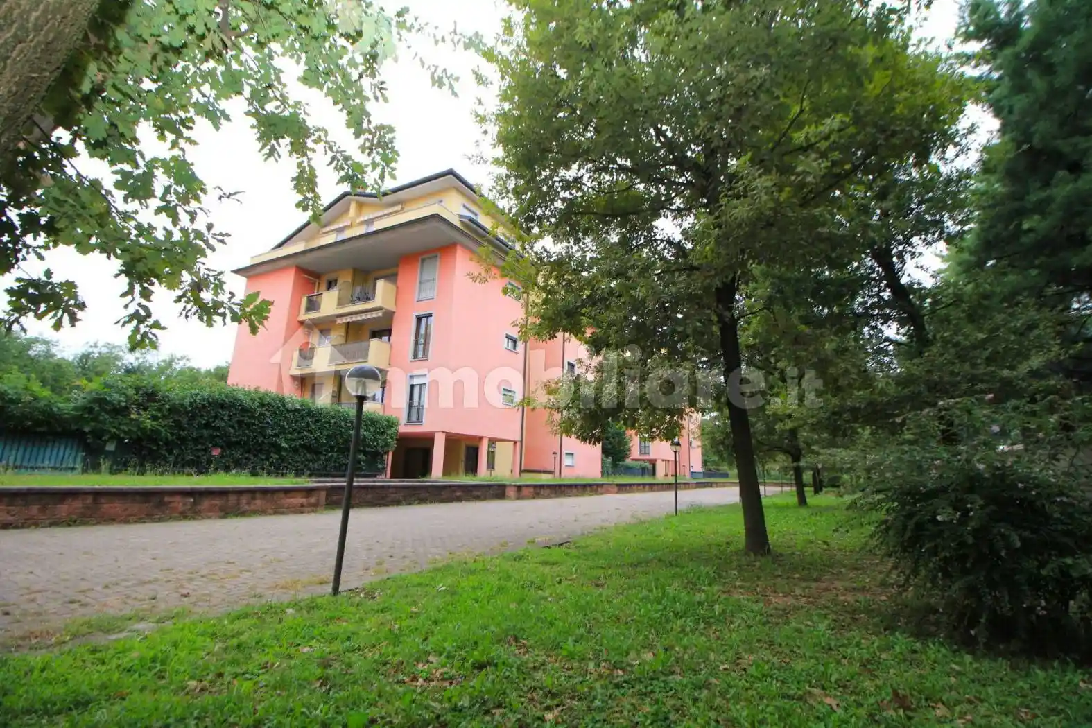 Appartamento in vendita a Legnano