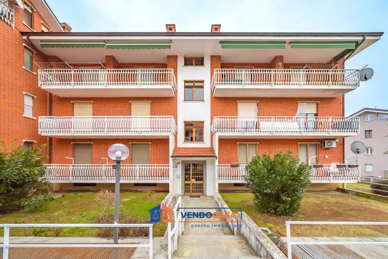 Appartamento in vendita a Santa Vittoria d'Alba
