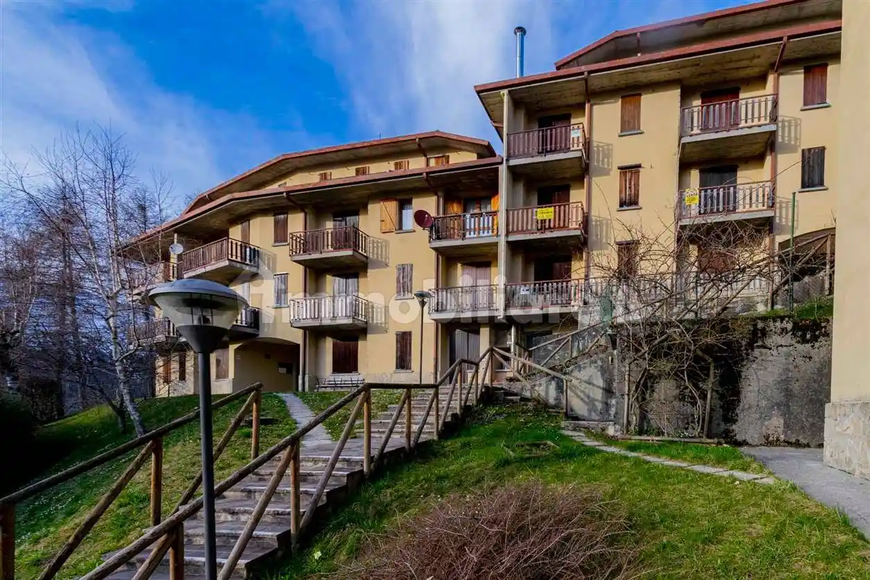 Appartamento in vendita a Oltre il Colle
