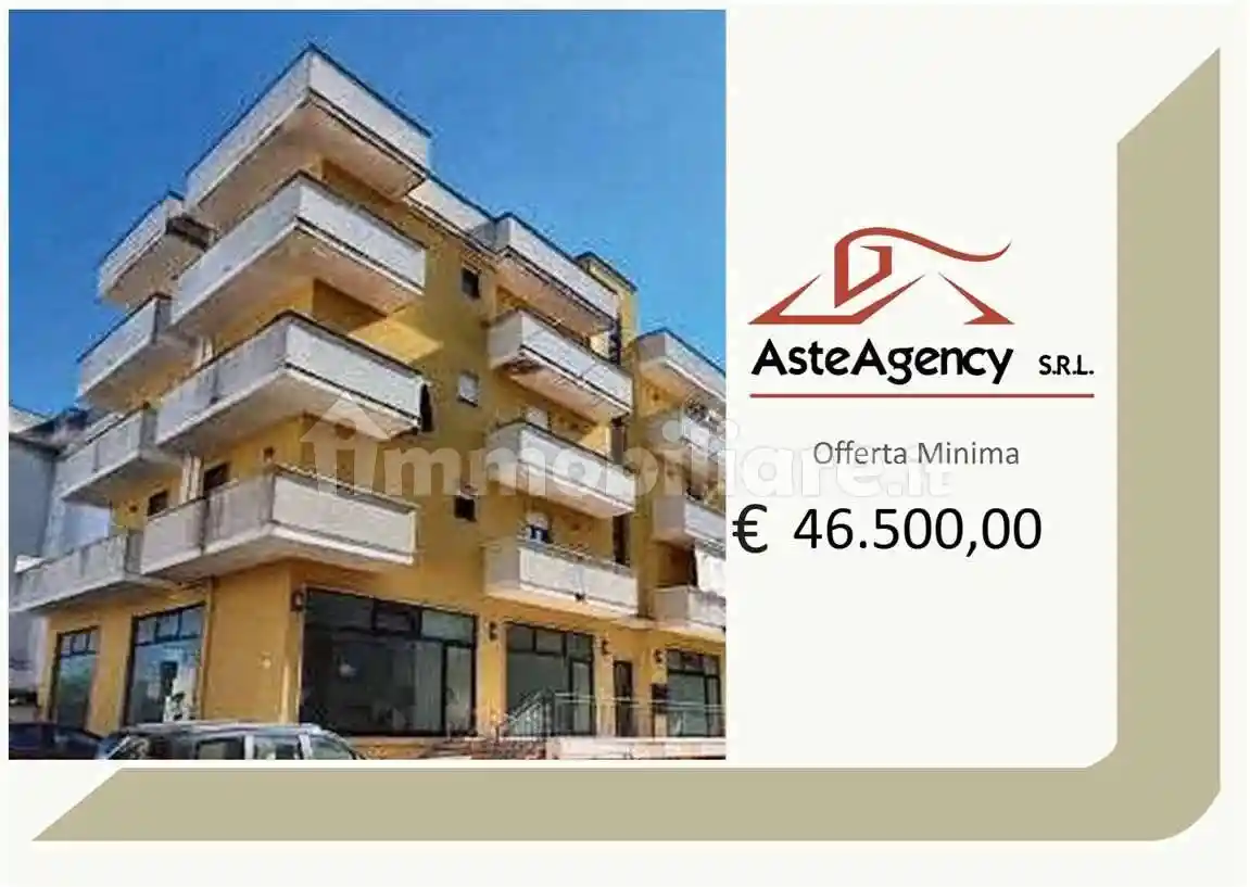 Appartamento in vendita a Parabita