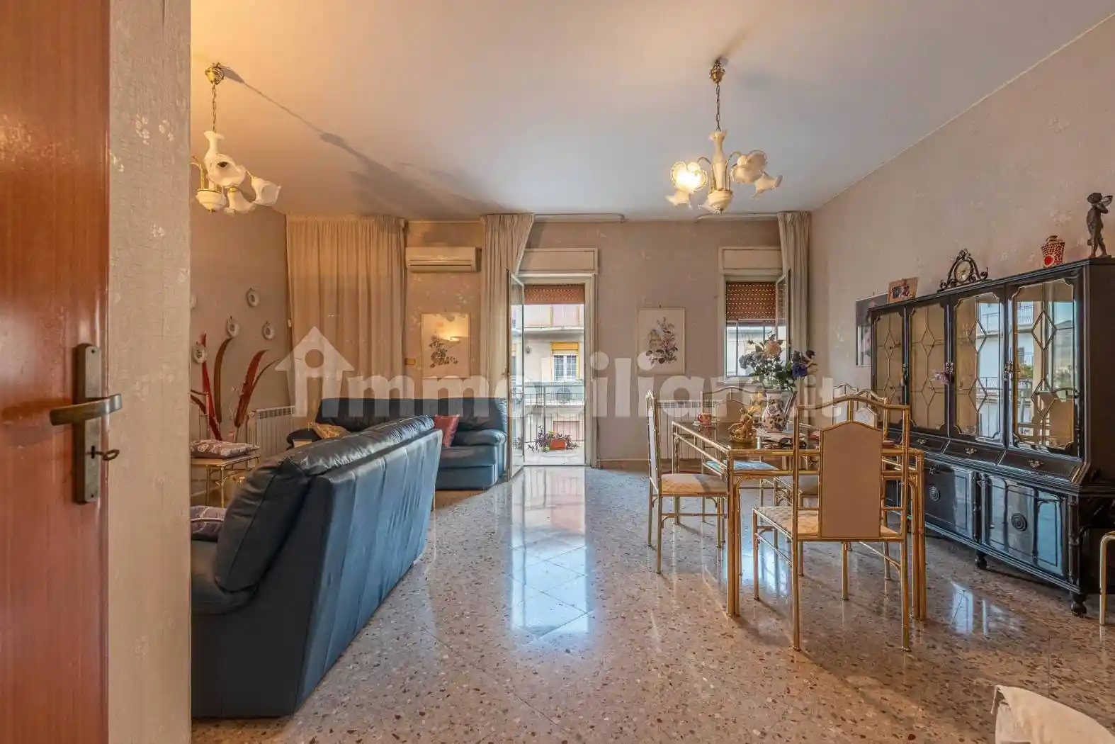 Appartamento in vendita a Palermo