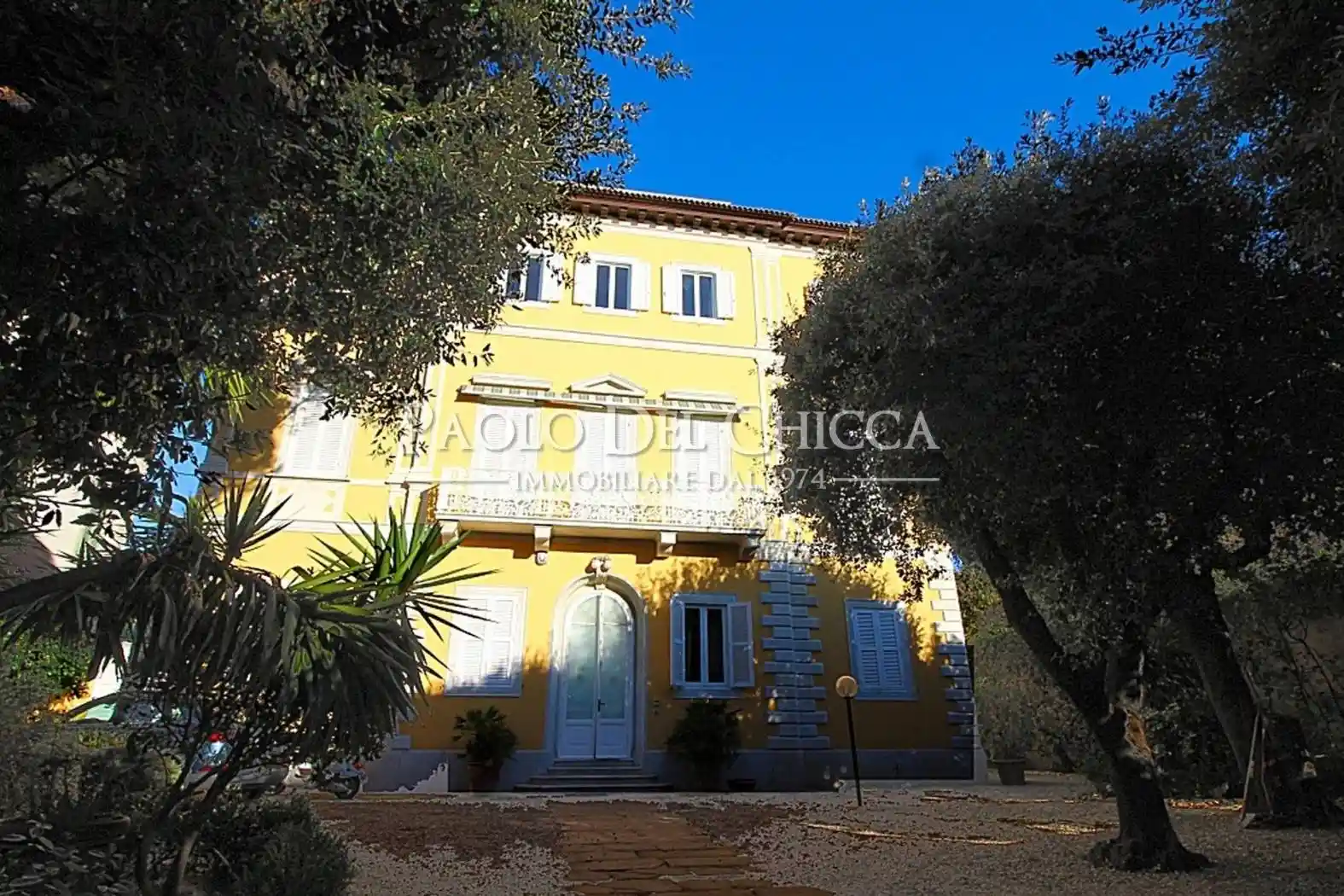 Villa in vendita a Livorno