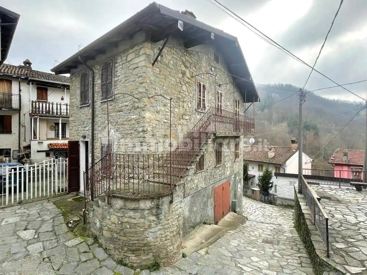 Rustico - Casale in vendita a Fabbrica Curone