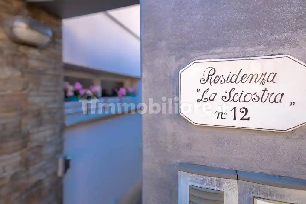 Appartamento in vendita a Menaggio