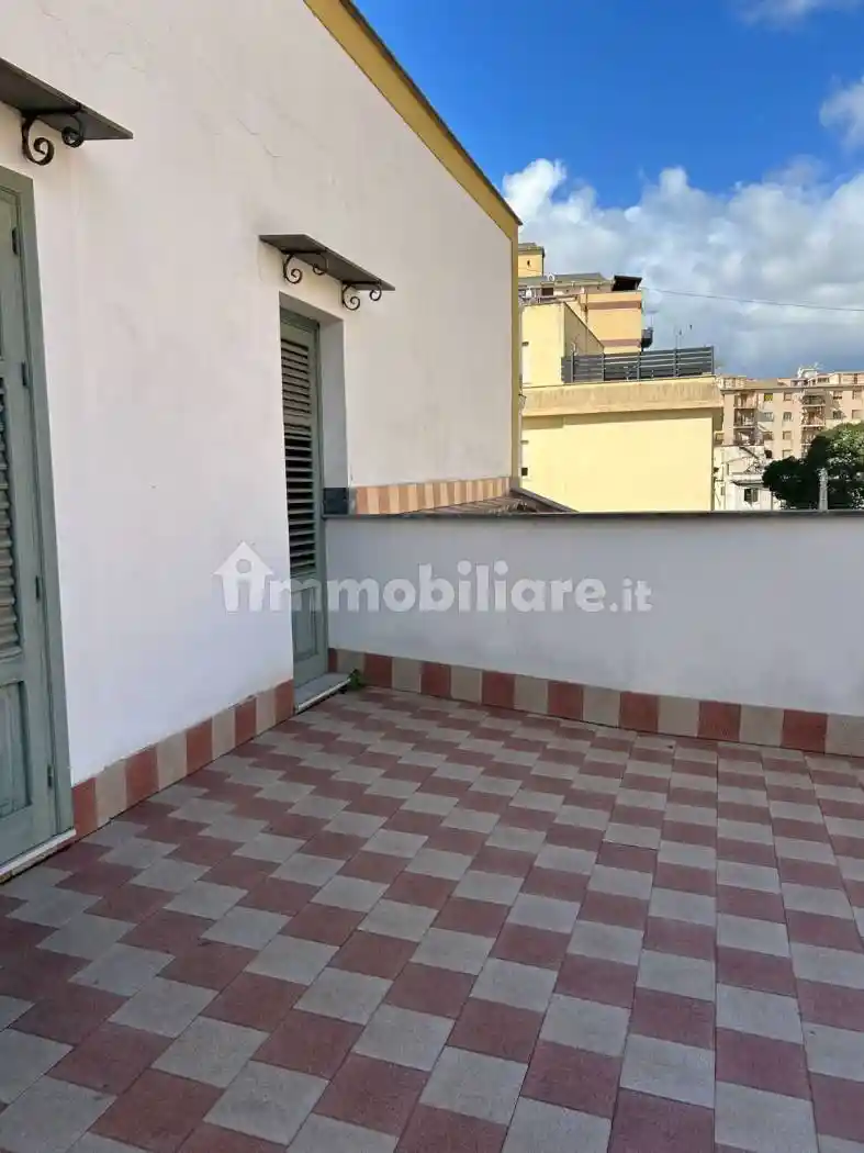 Appartamento in vendita a Palermo