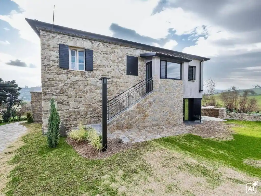 Casa indipendente in vendita a Poggio Torriana