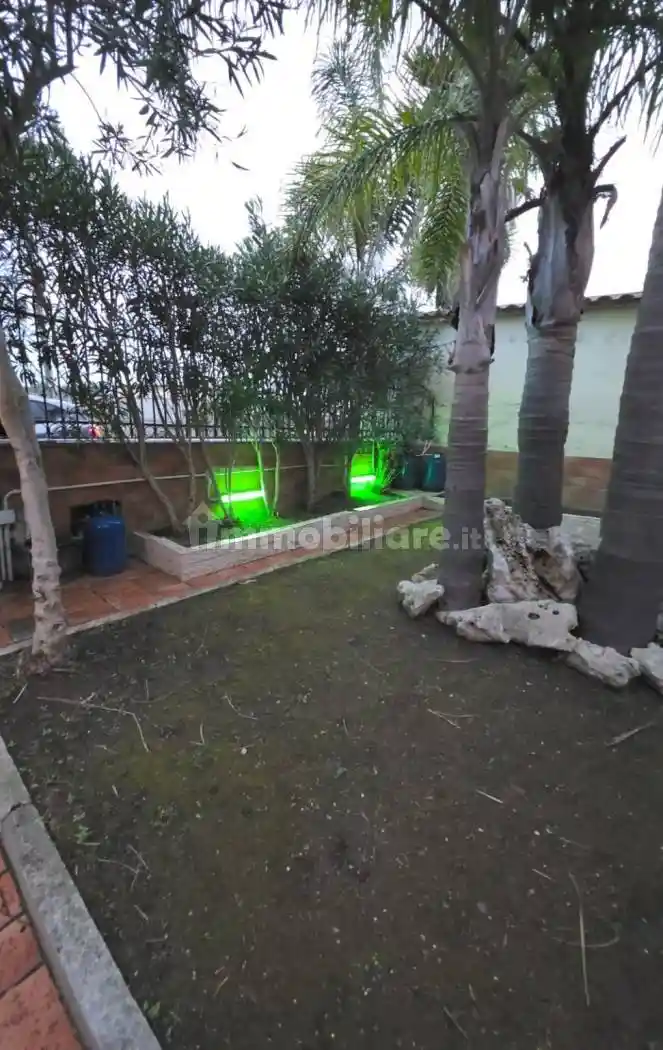 Villa in affitto a Giugliano in Campania