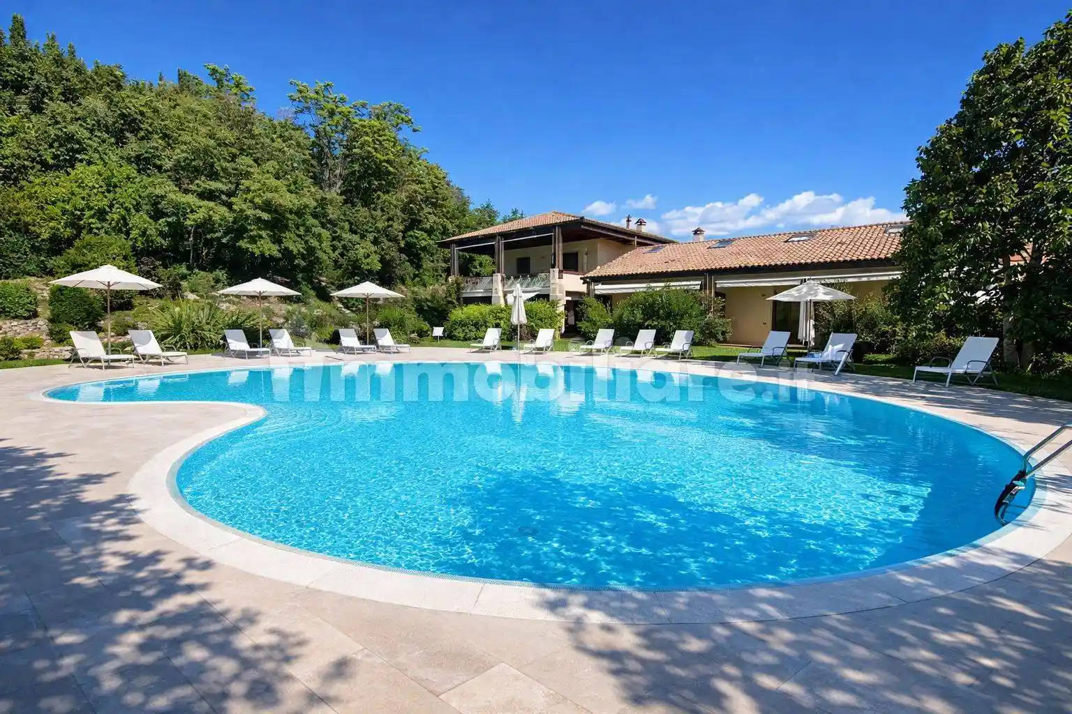 Appartamento in vendita a Costermano sul Garda