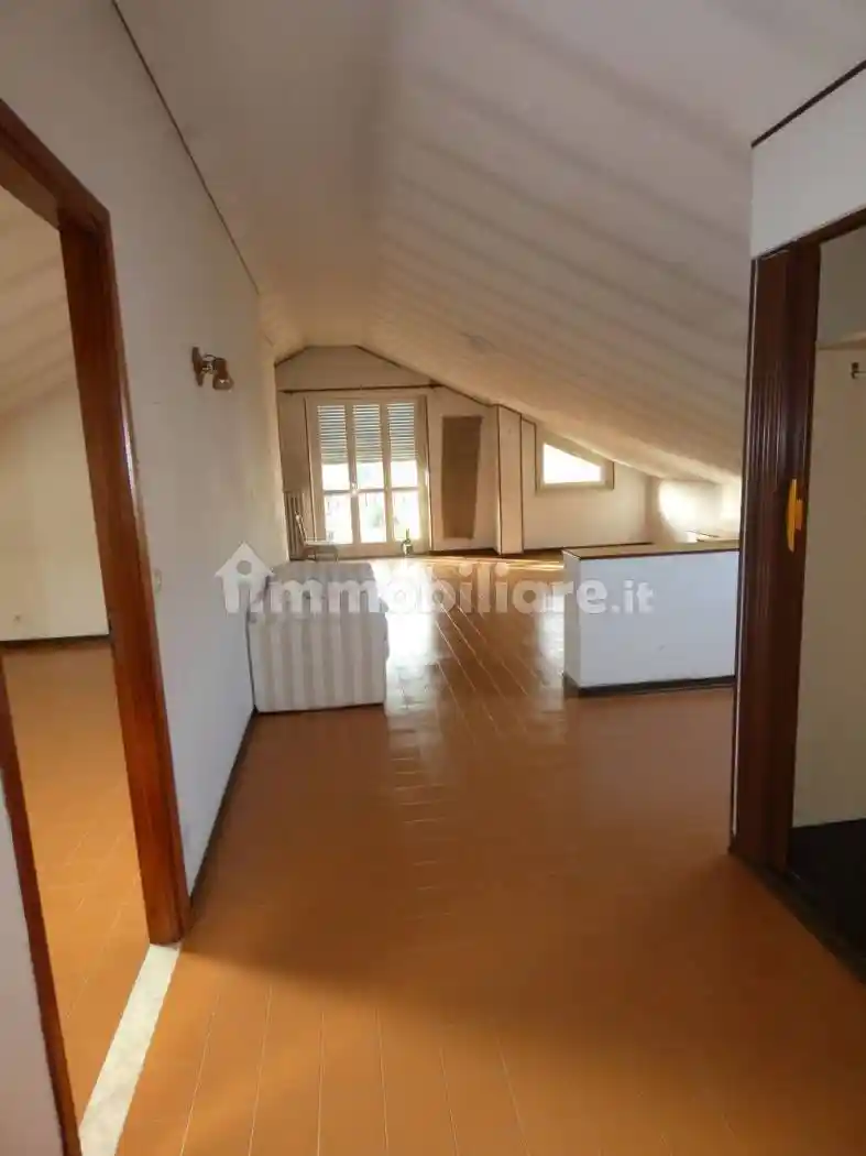 Appartamento in affitto a Alba