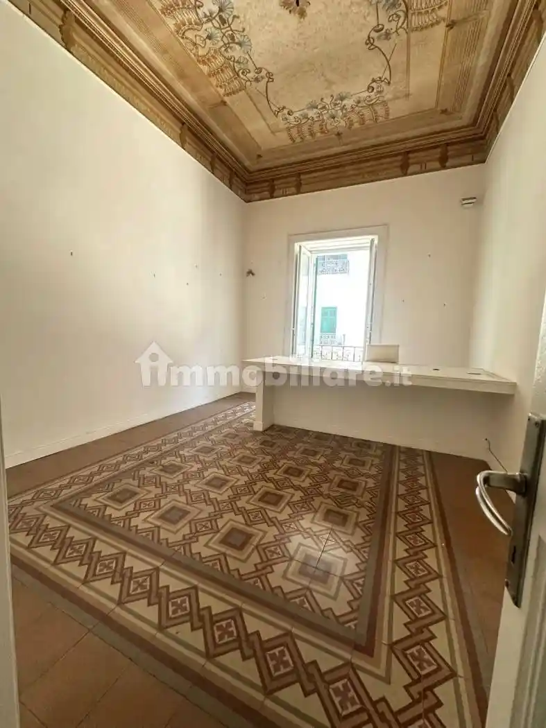 Appartamento in vendita a Taranto