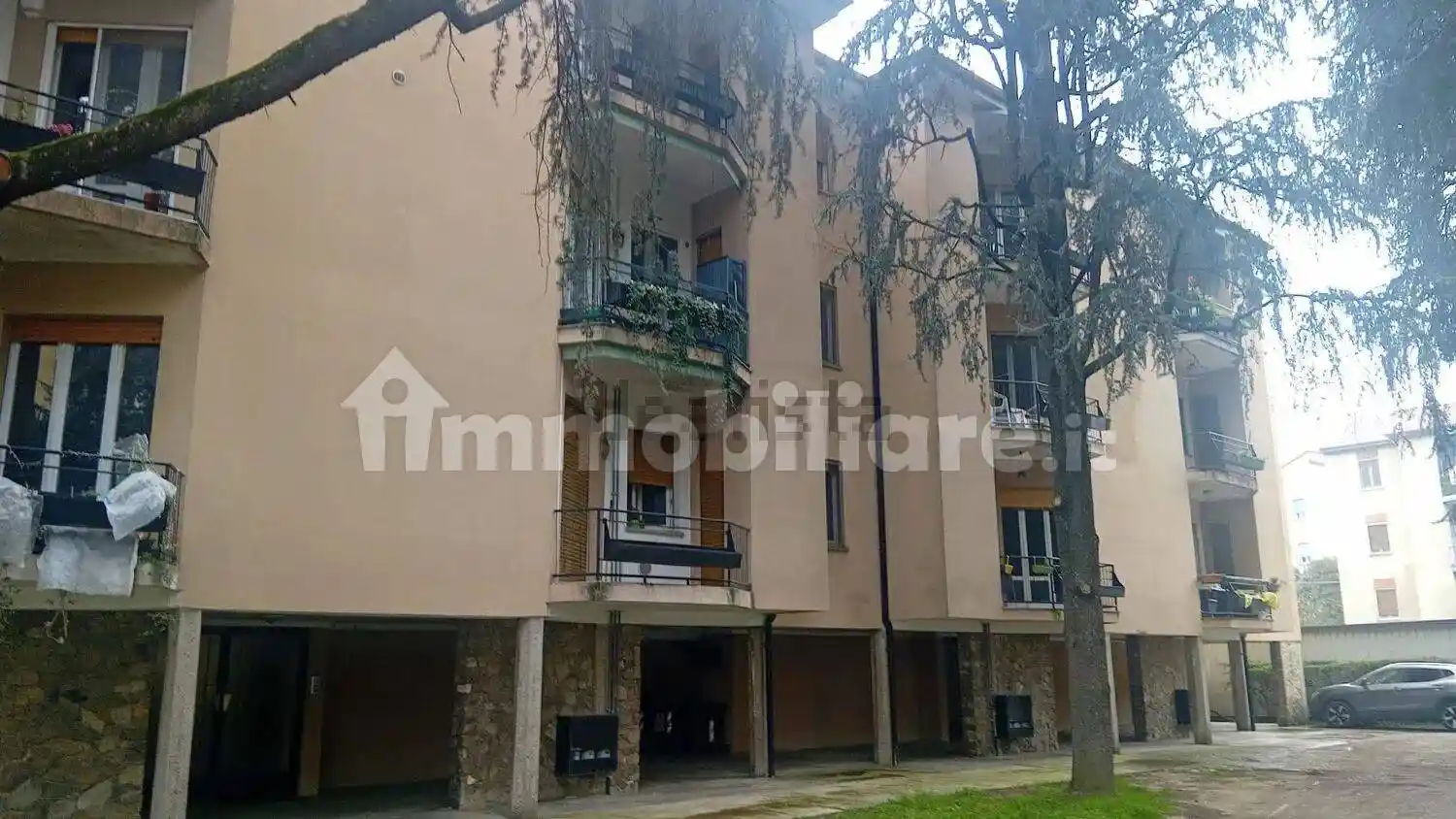 Appartamento in vendita a Pavia