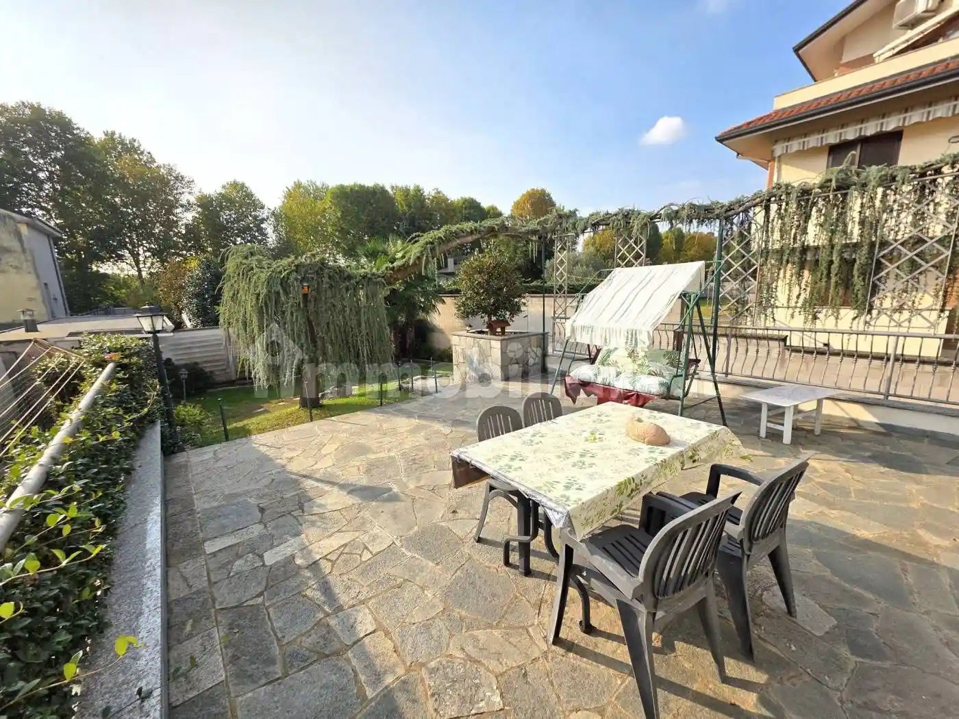 Villa in vendita a Legnano