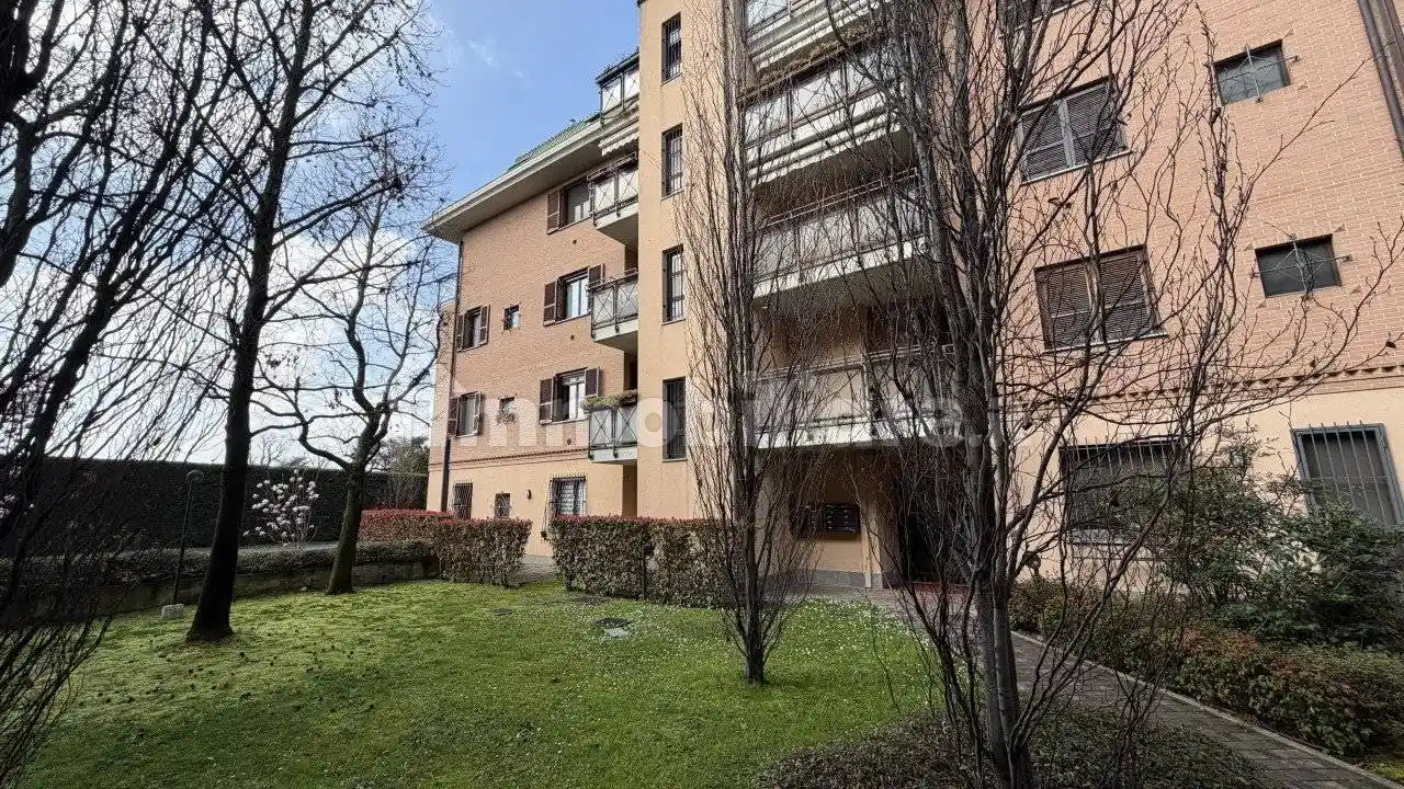 Appartamento in affitto a Rozzano