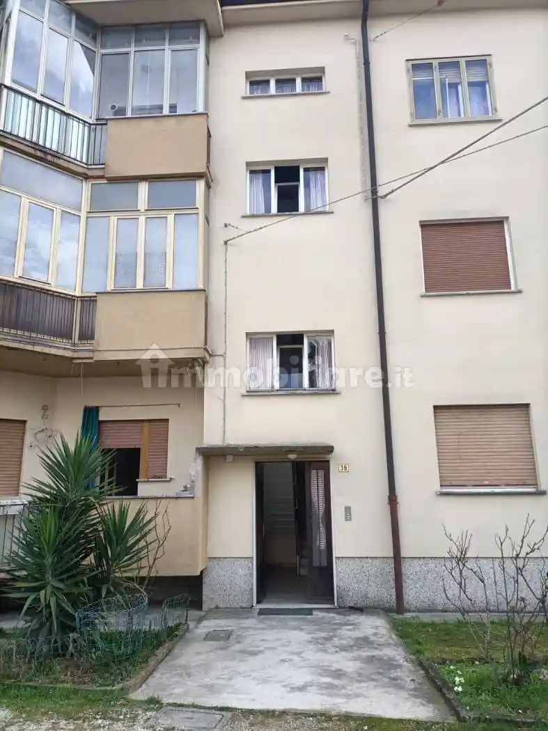 Palazzo - Edificio in vendita a Cormons