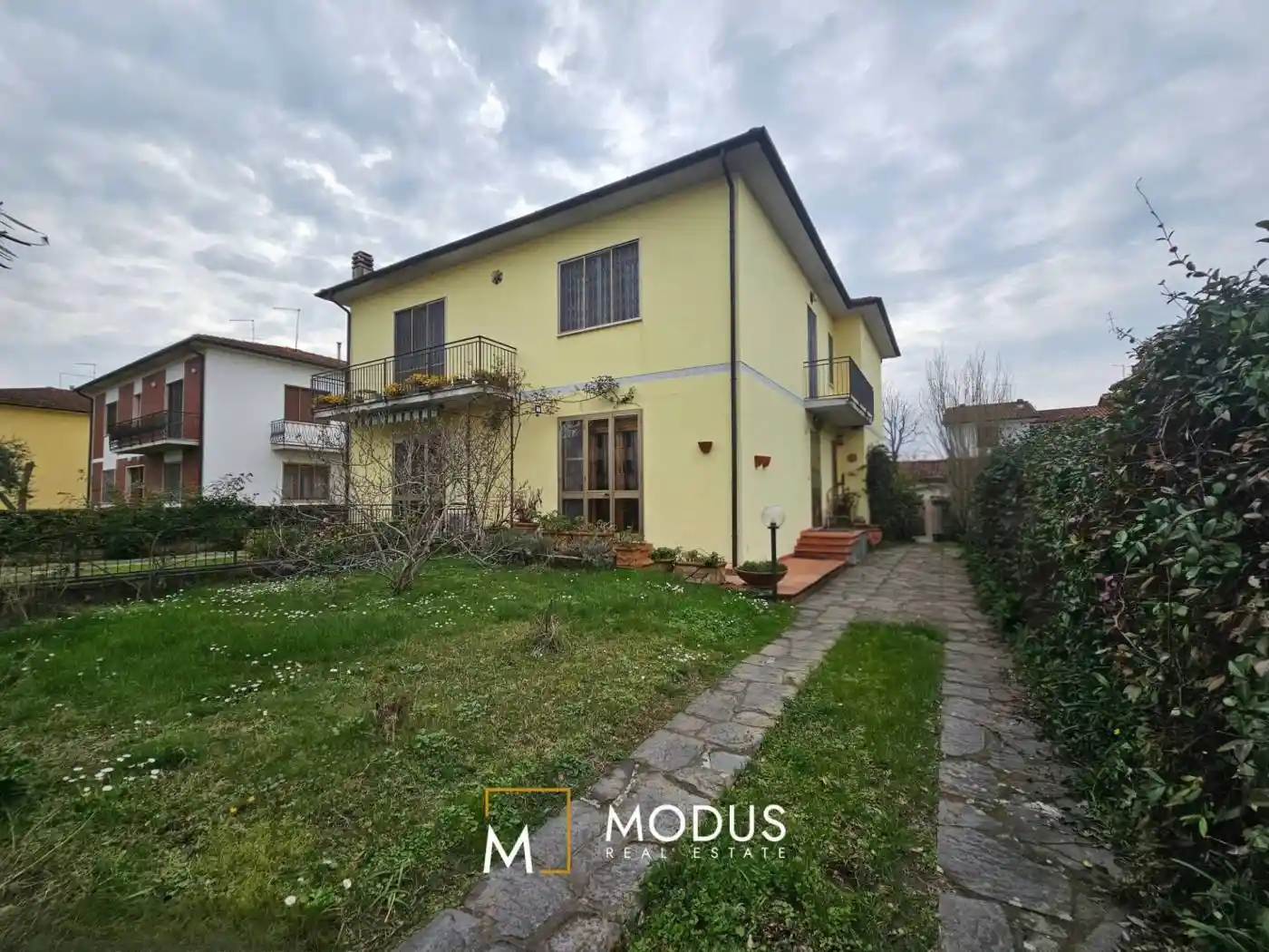 Villa in vendita a San Giuliano Terme