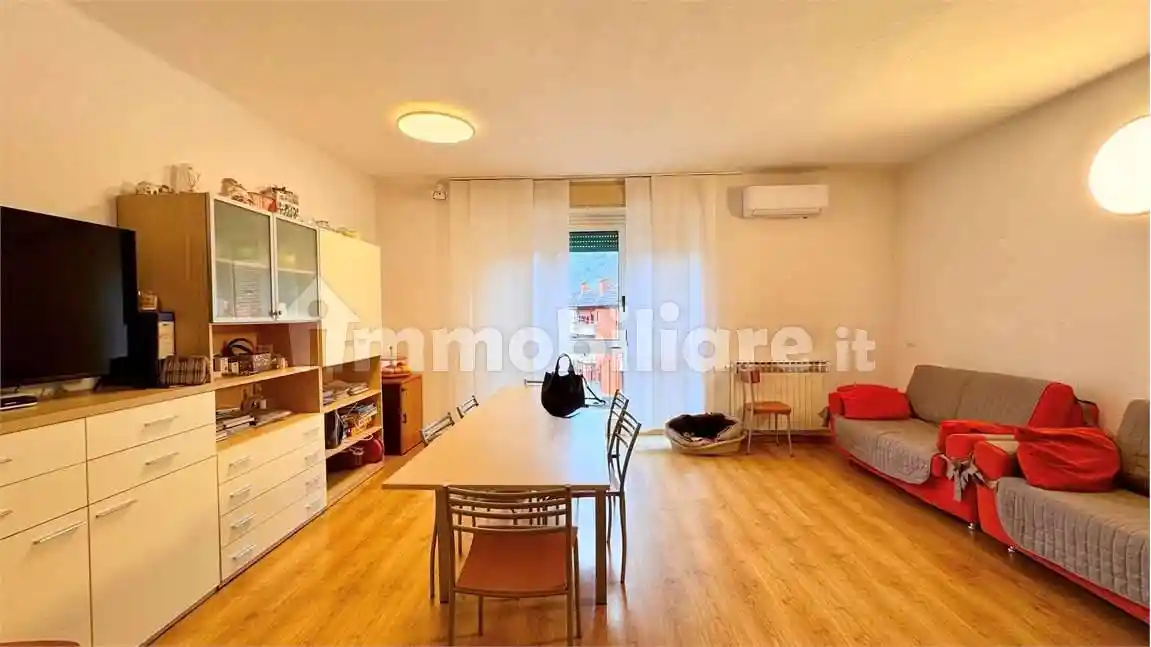 Appartamento in vendita a Breno