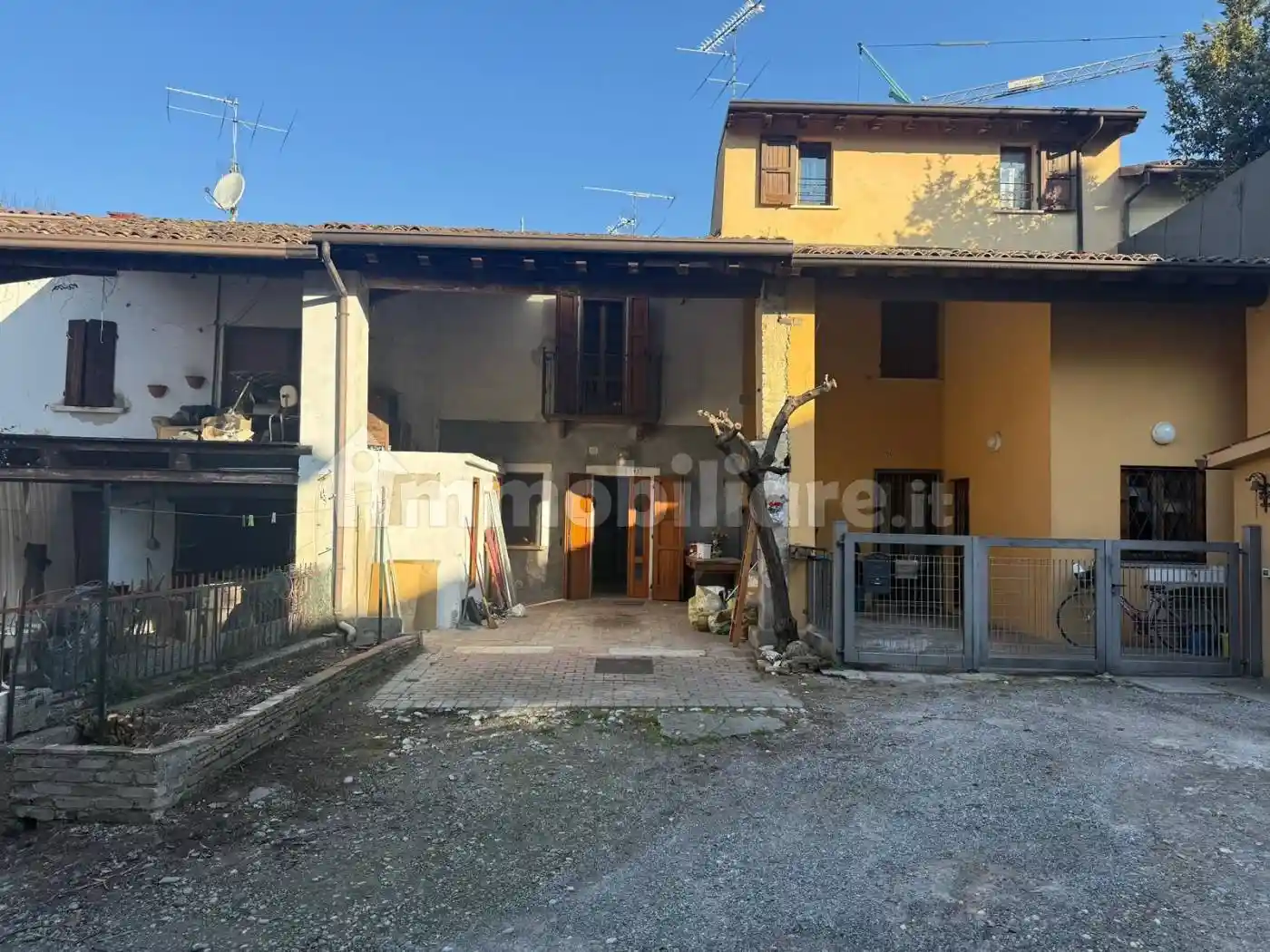 Casa indipendente in vendita a Montichiari