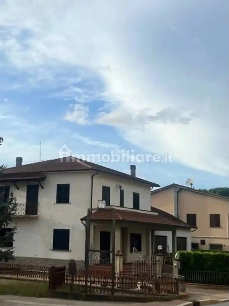 Villa in vendita a Castiglion Fiorentino