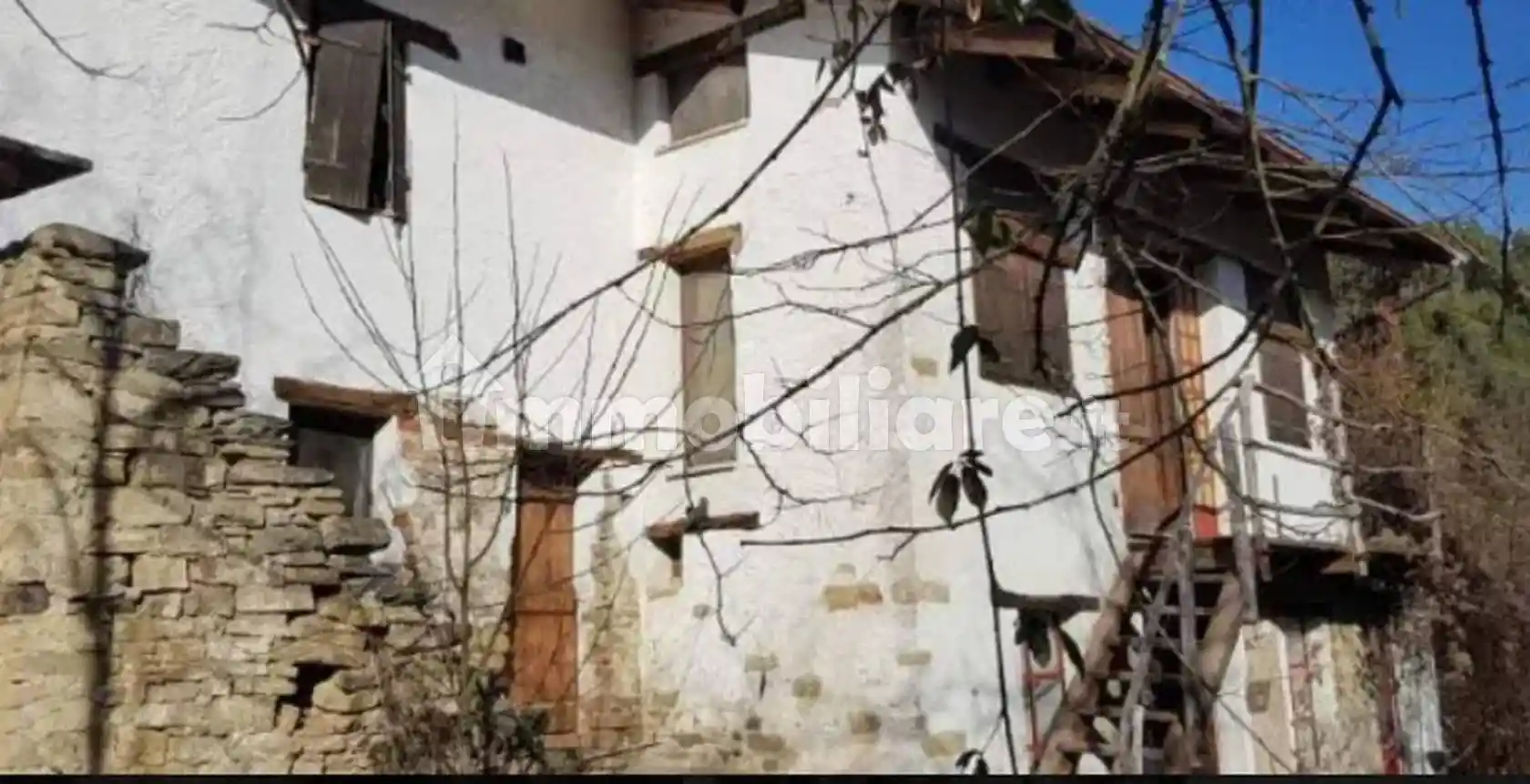 Appartamento in vendita a Cerretto Langhe