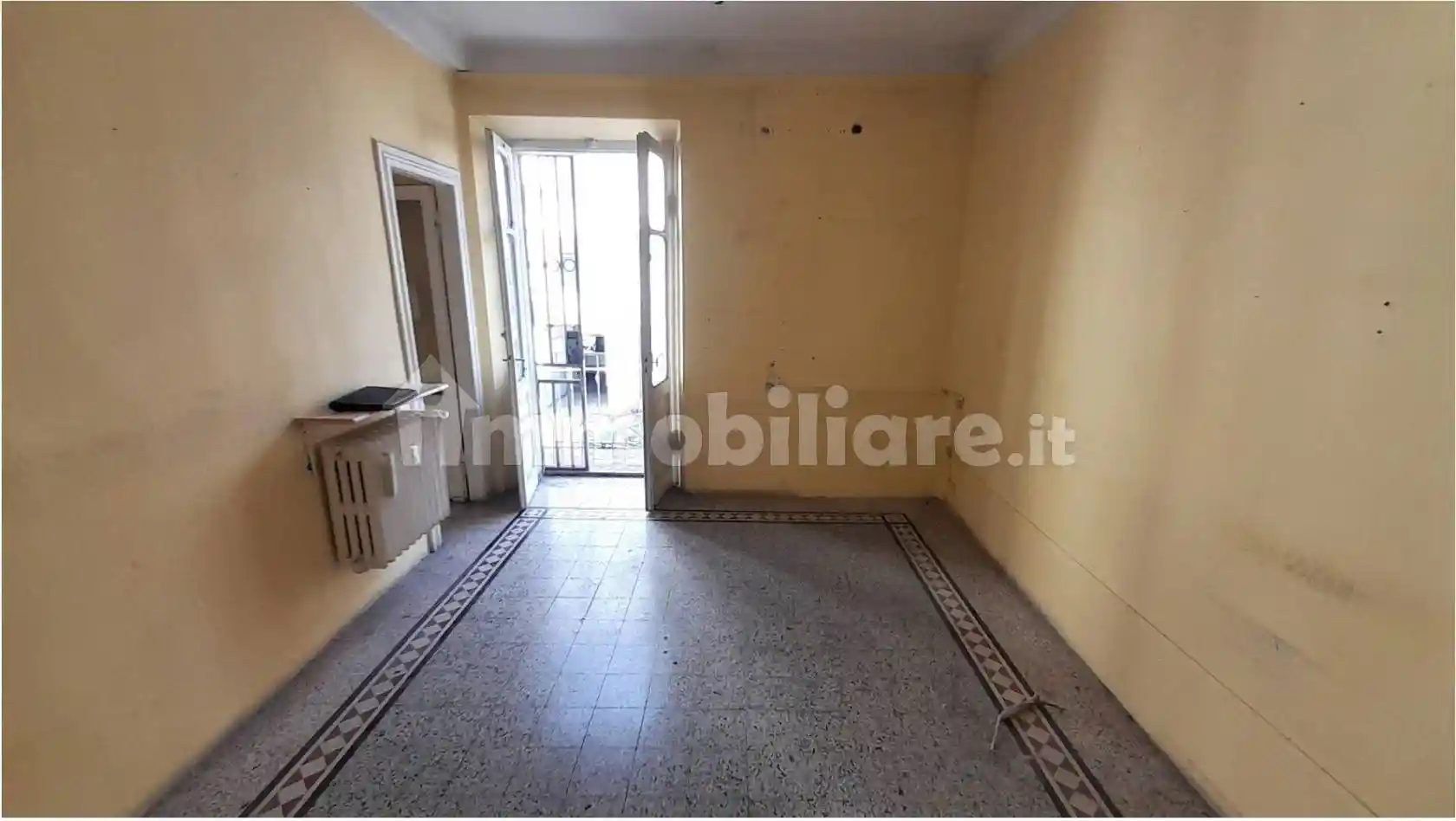 Appartamento in vendita a Voghera