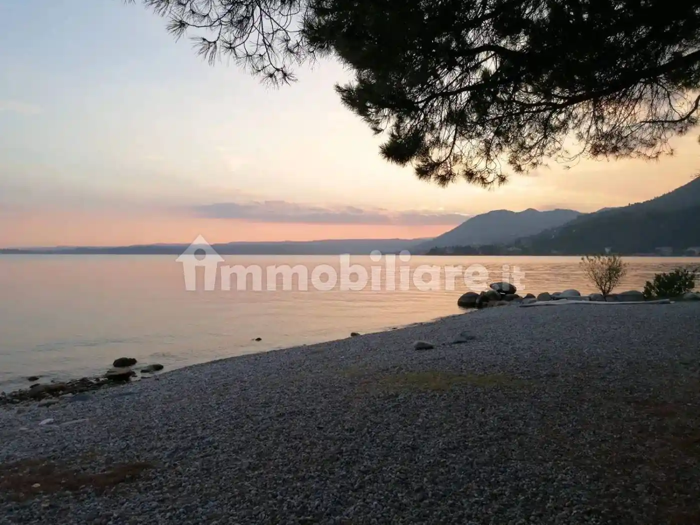 Appartamento in vendita a Toscolano-Maderno