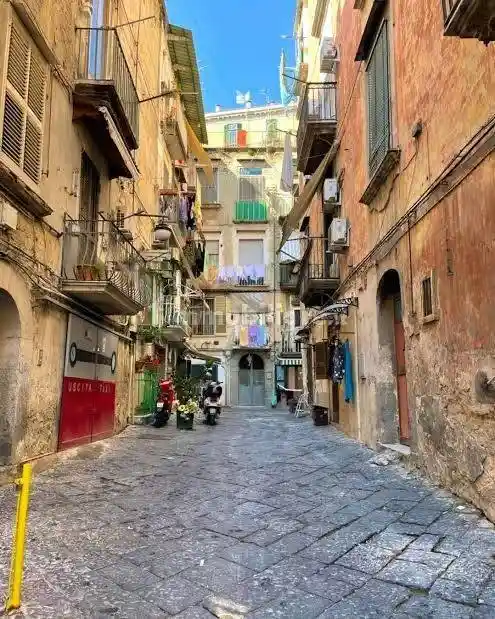 Appartamento in affitto a Napoli