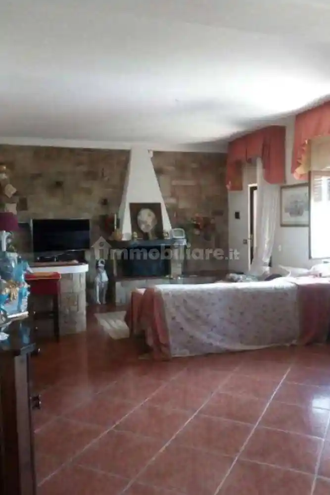 Appartamento in vendita a Roccastrada