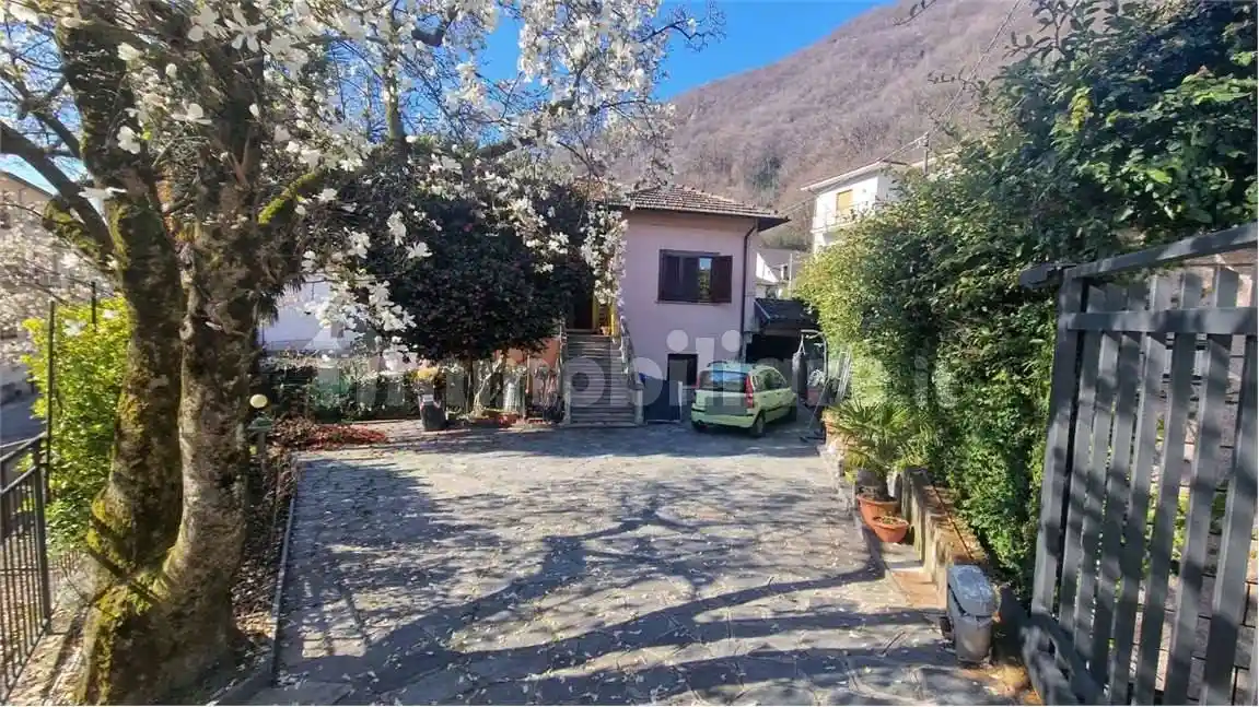 Appartamento in vendita a Omegna