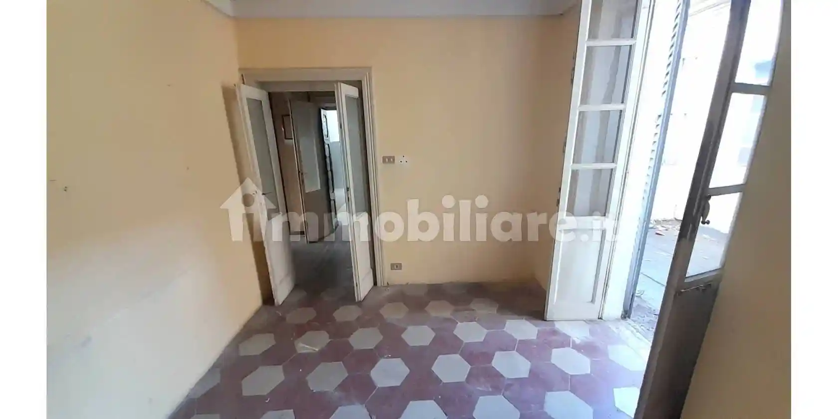 Appartamento in vendita a Voghera