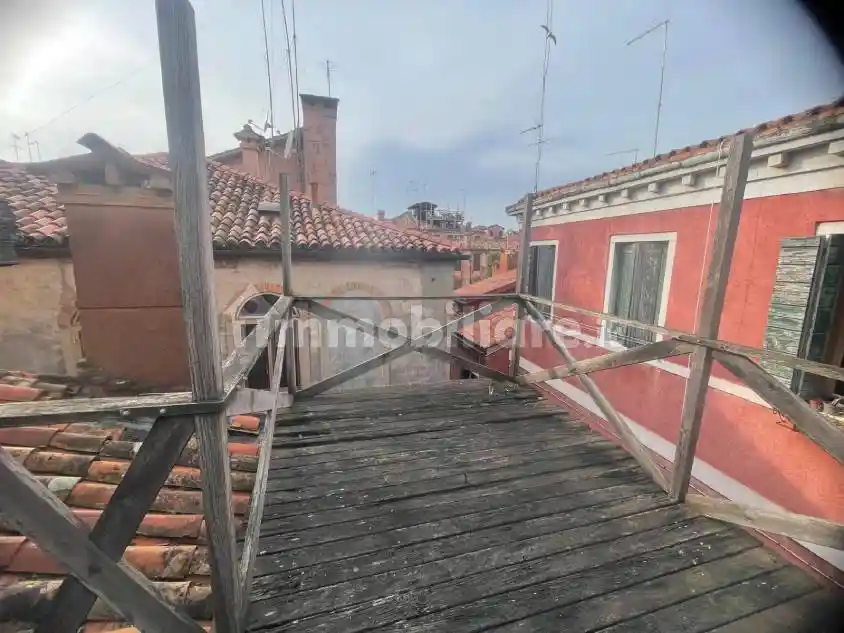 Casa indipendente in vendita a Venezia