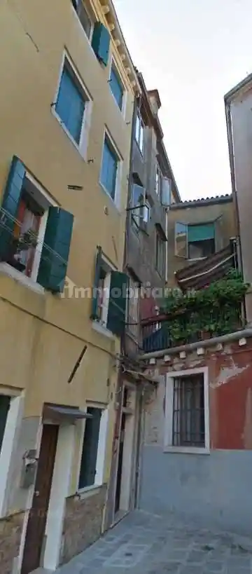 Appartamento in vendita a Venezia