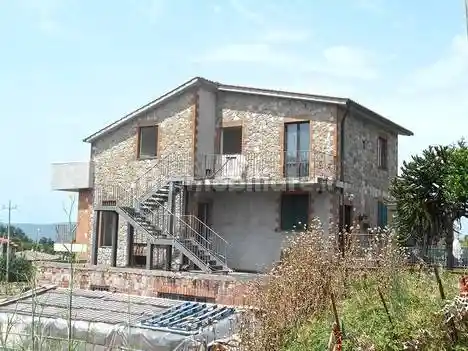 Appartamento in vendita a Murlo