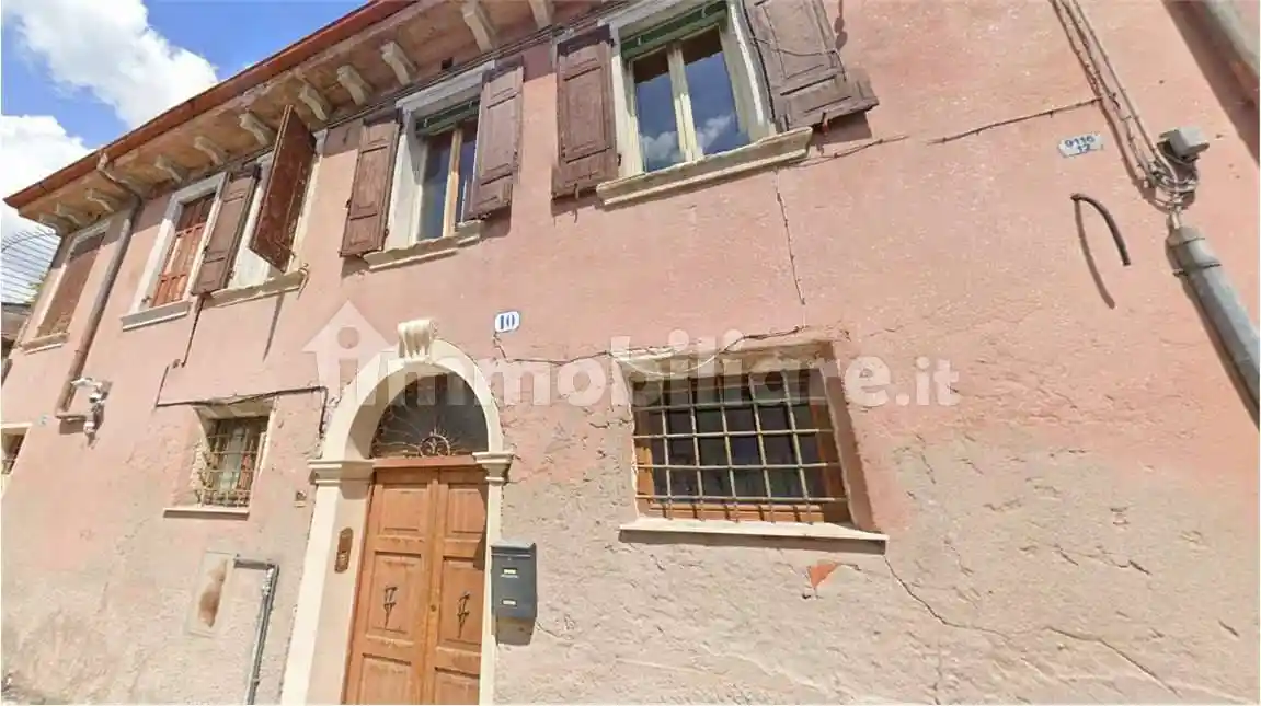 Appartamento in vendita a Verona