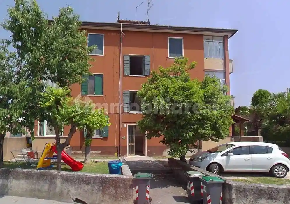 Appartamento in vendita a Fossò