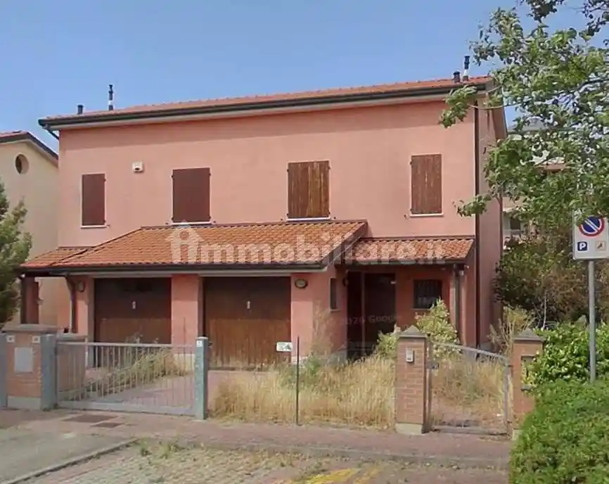 Villa in vendita a Carpi