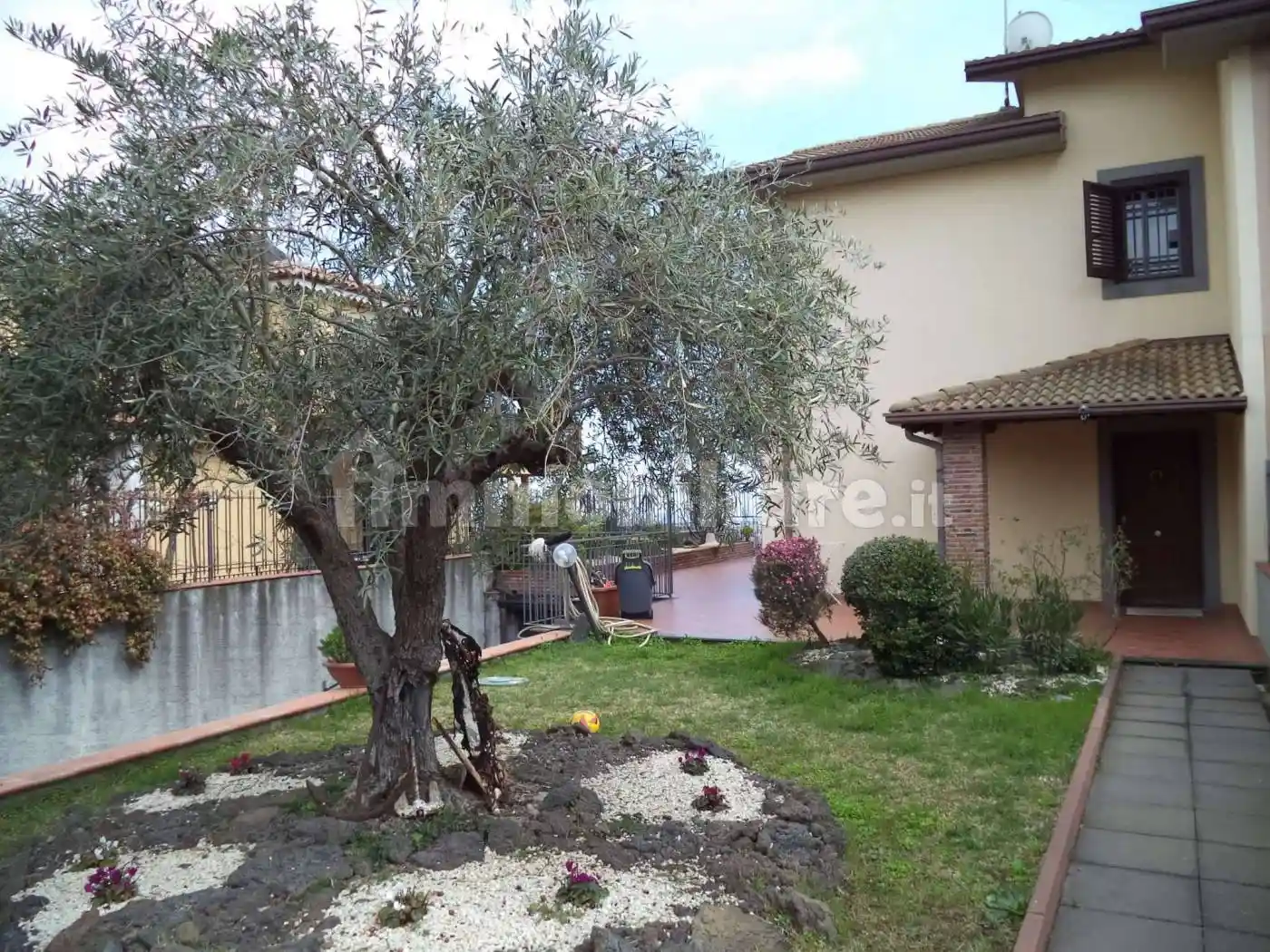 Villa in vendita a Viagrande